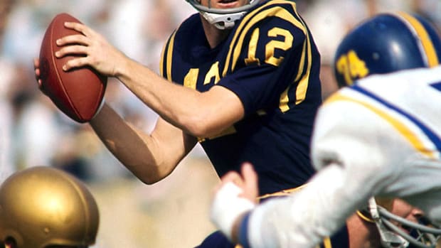 1963-1026-Roger-Staubach-076303499.jpg